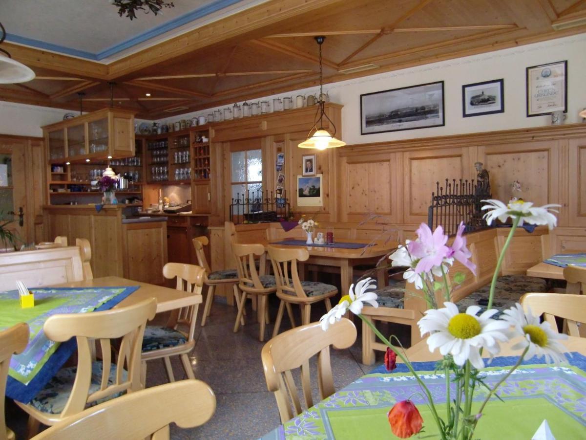 Landgasthof Adler Aislingen エクステリア 写真